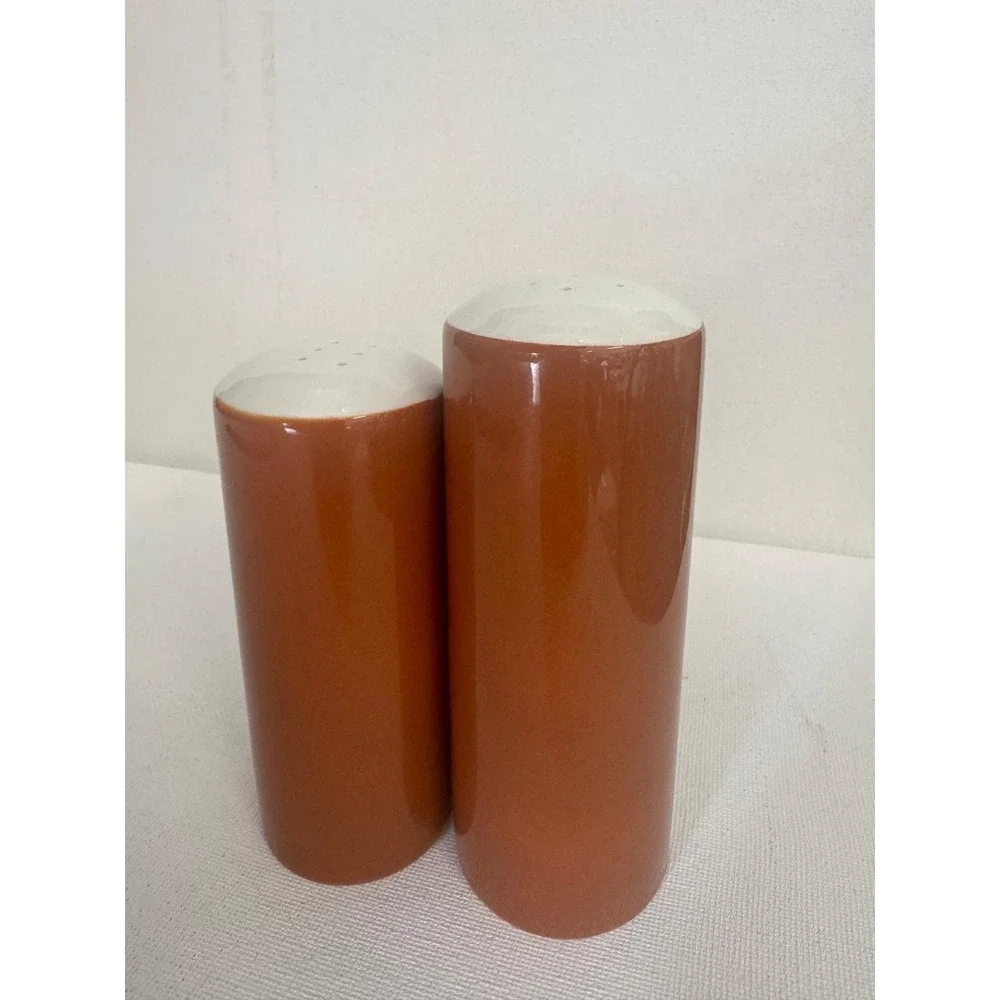 Harmony House Salt‎ and Pepper Shakers Ceramic Cylindrical Orange Made in Japan